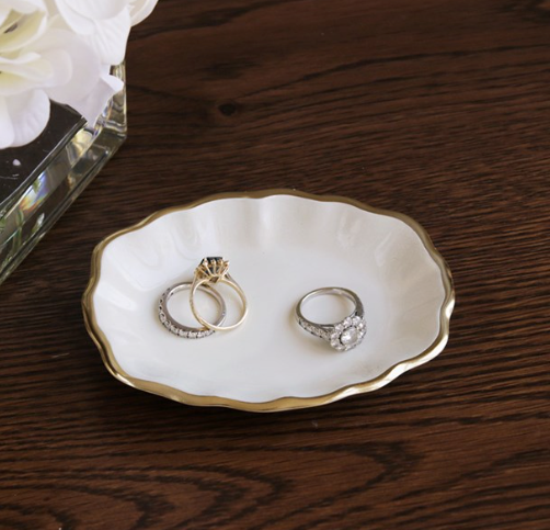 Encanto Ring Holder